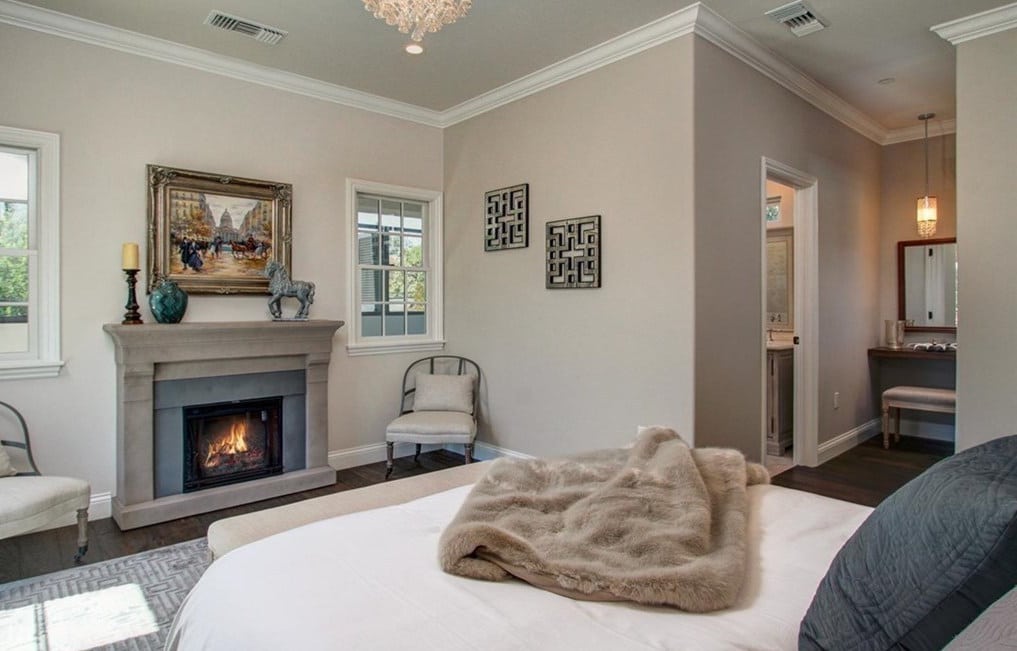 Pasadena Real Estate, Traditional Home, Tree-lined Street, San Rafael Neighborhood
