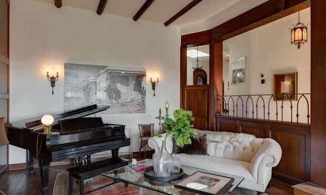 Beachwood Canyon, Hollywoodland, Hollywood Hills East, ACME, Real Estate, Celebrity, Mansion, Dream Home