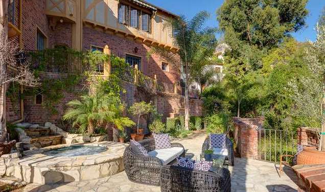 Beachwood Canyon, Hollywoodland, Hollywood Hills East, ACME, Real Estate, Celebrity, Mansion, Dream Home