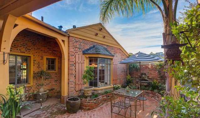 Beachwood Canyon, Hollywoodland, Hollywood Hills East, ACME, Real Estate, Celebrity, Mansion, Dream Home