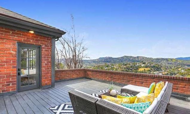 Silver Lake, Revival, Colonial, ACME, Real Estate, Ivanhoe