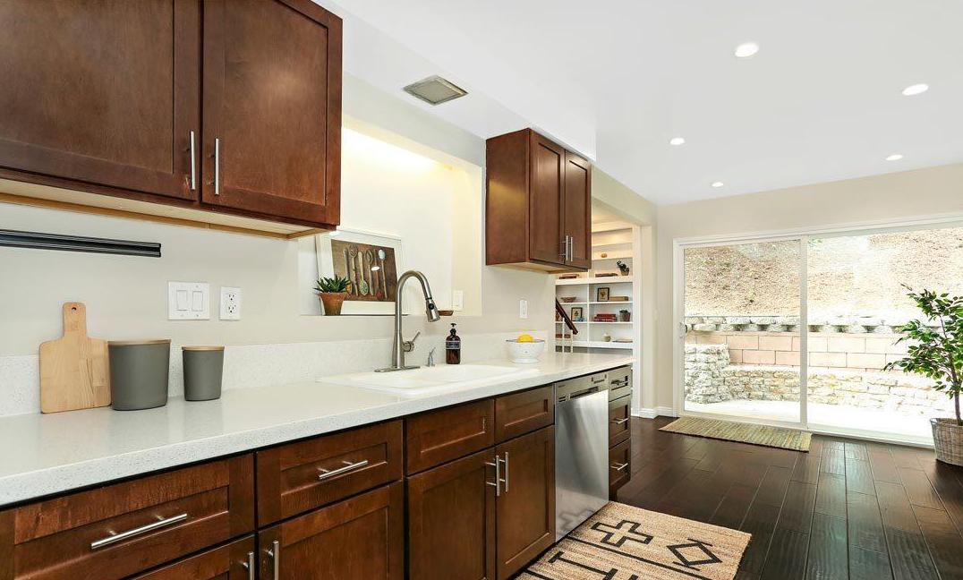 Eagle Rock, Traditional, ACME, Real Estate