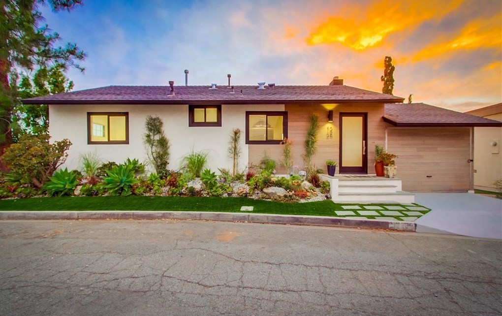 Adams Hill, Modern, Views, ACME, Real Estate