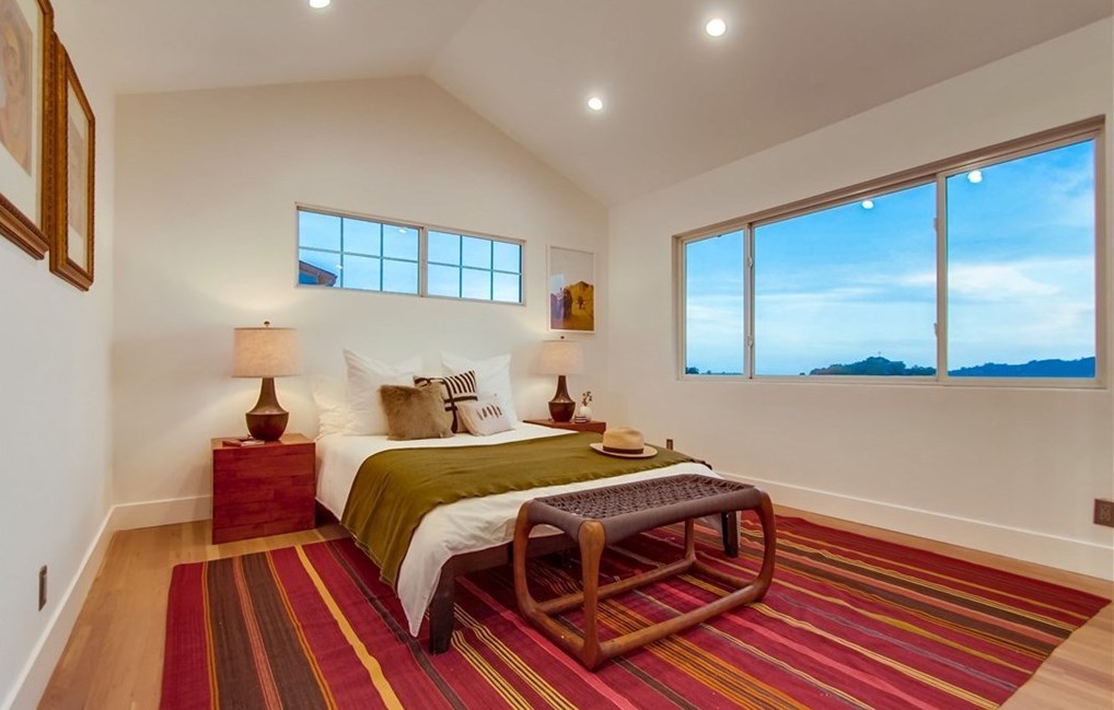 Adams Hill, Modern, Views, ACME, Real Estate