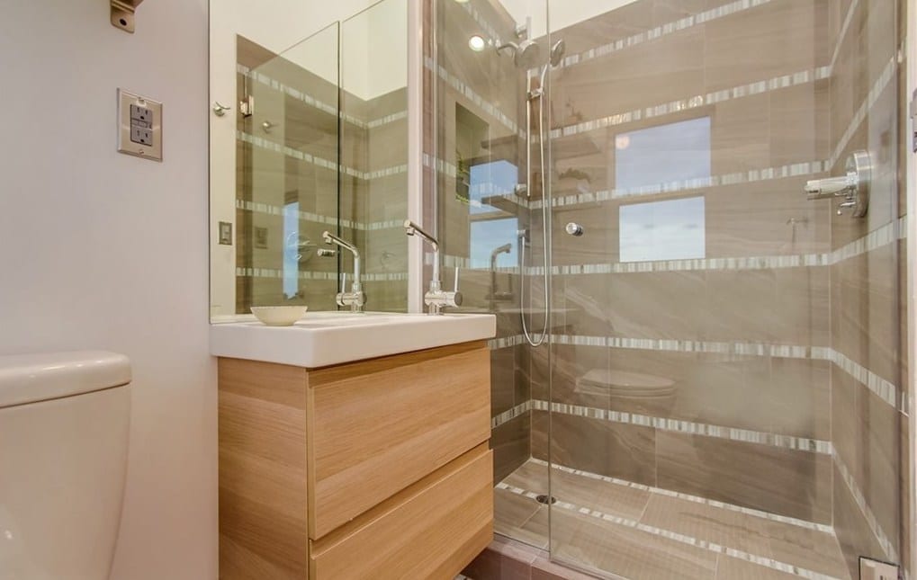 Adams Hill, Modern, Views, ACME, Real Estate