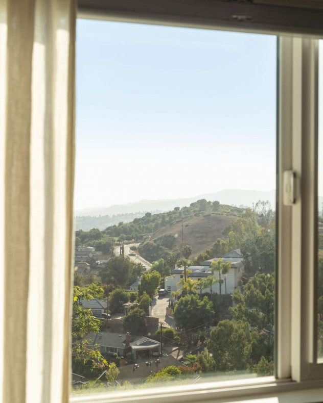 1941SilverwoodLane-www.samwadieh.com-068