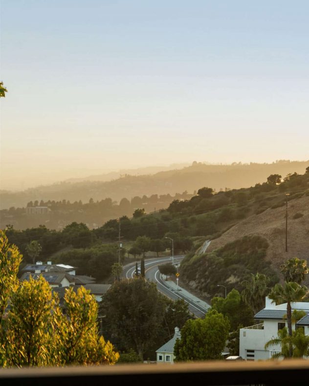 1941SilverwoodLane-www.samwadieh.com-101