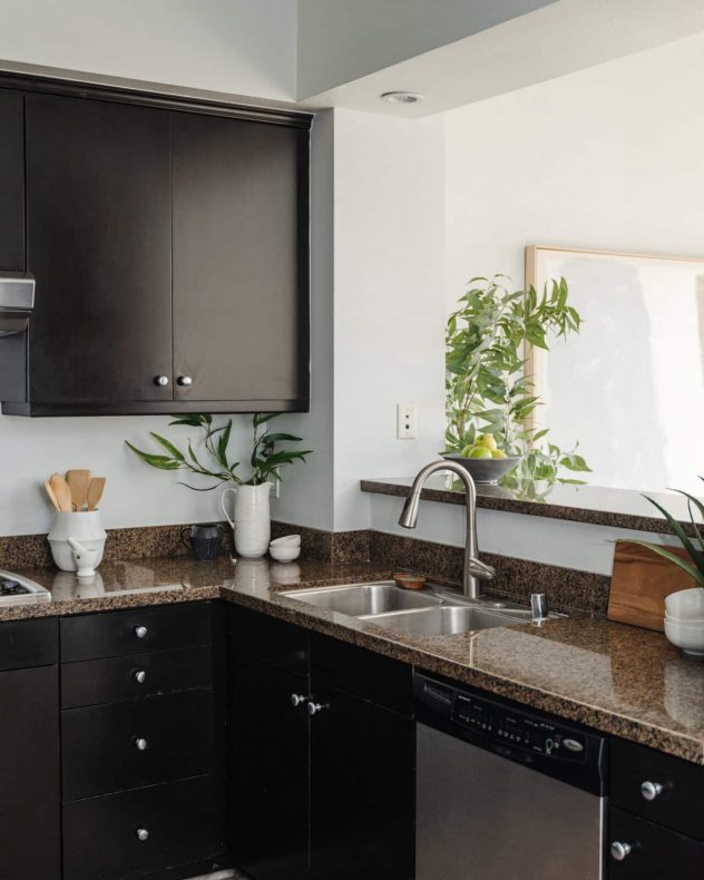 201_E_Angeleno_LowRes-33