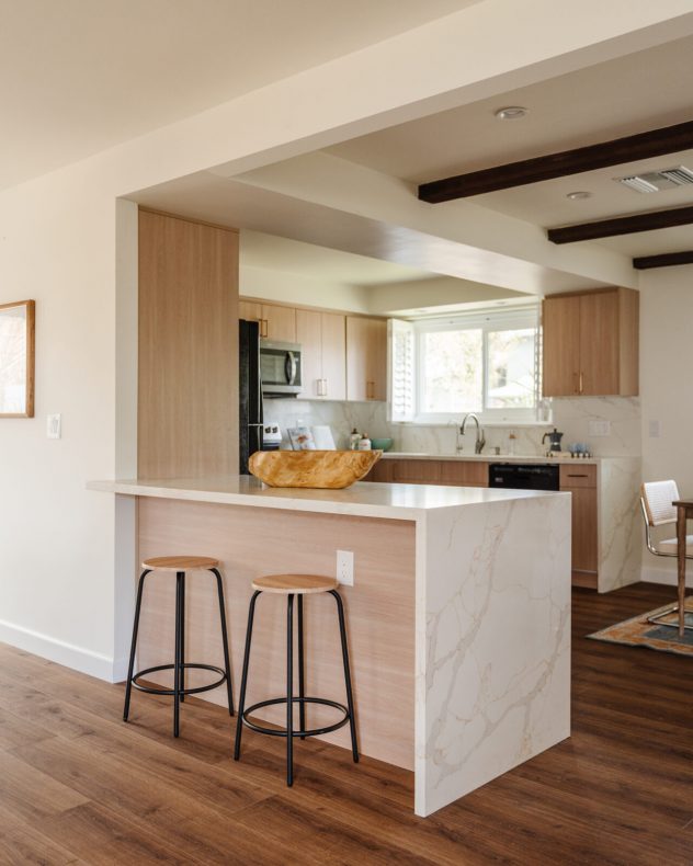 2811 Lawndale-108
